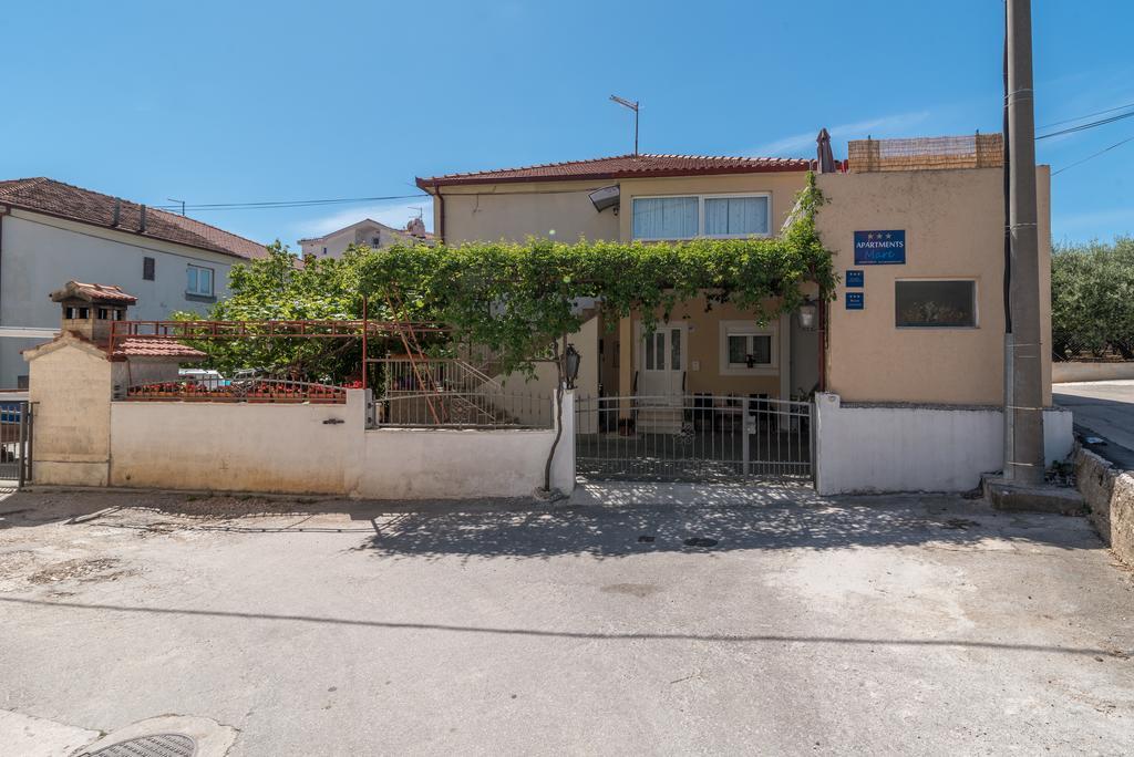 Apartments Mare Trogir Exterior foto